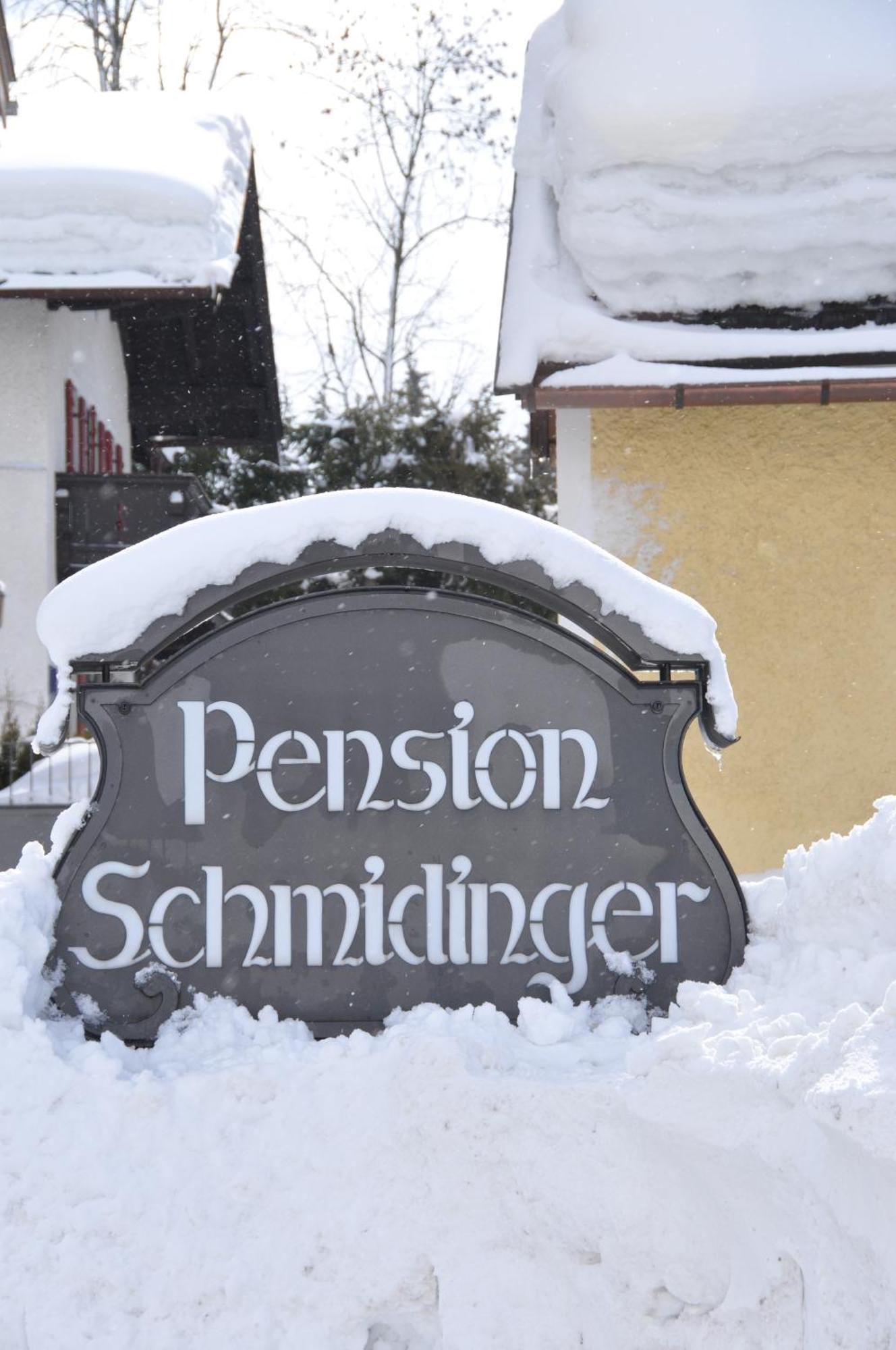 Pension Schmidinger Kitzbuhel Exterior photo